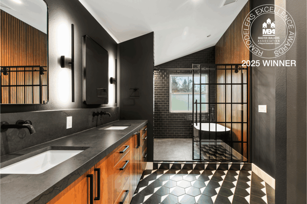 Black Bathrooms